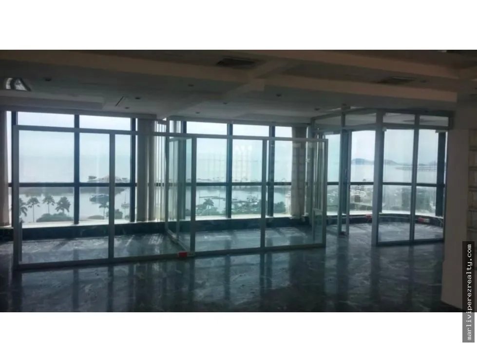 Office for rent in Bella Vista