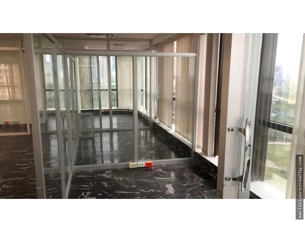 Office for rent in Bella Vista