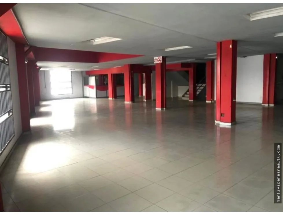 Venta de Edificio Comercial en Calidonia