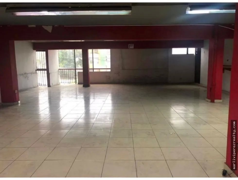 Venta de Edificio Comercial en Calidonia