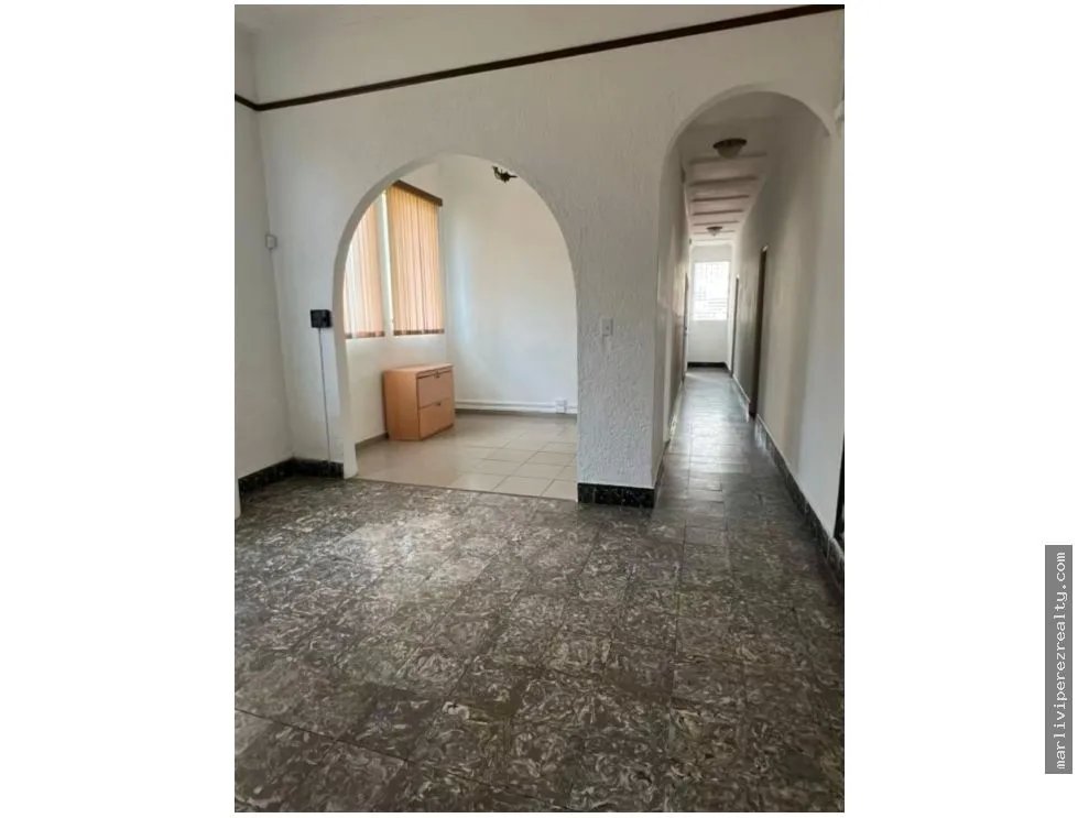Alquiler de local comercial en Perejil, Calidonia