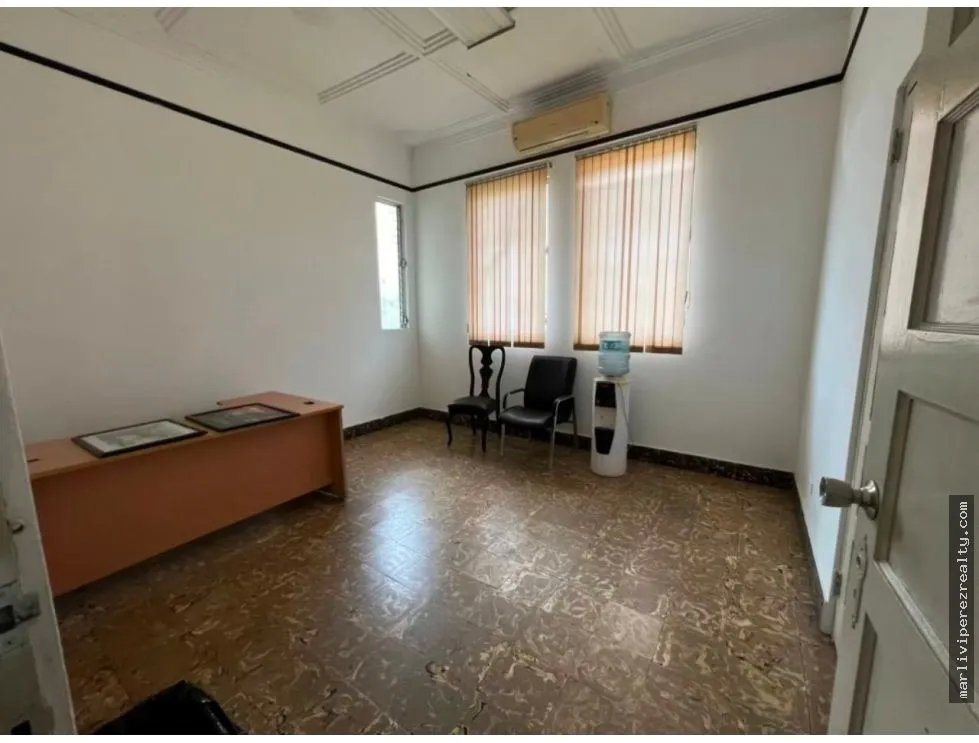 Alquiler de local comercial en Perejil, Calidonia