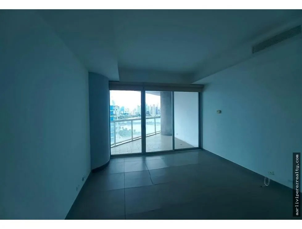Apartment for sale in Balboa Avenue