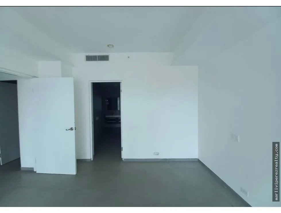 Apartment for sale in Balboa Avenue