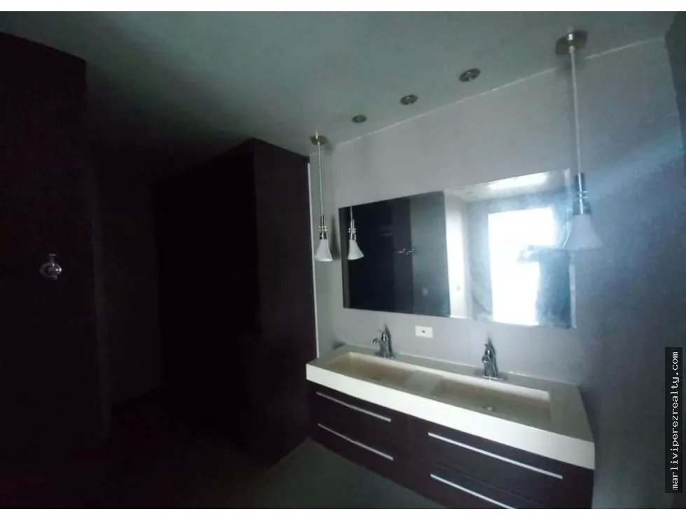 Apartment for sale in Balboa Avenue