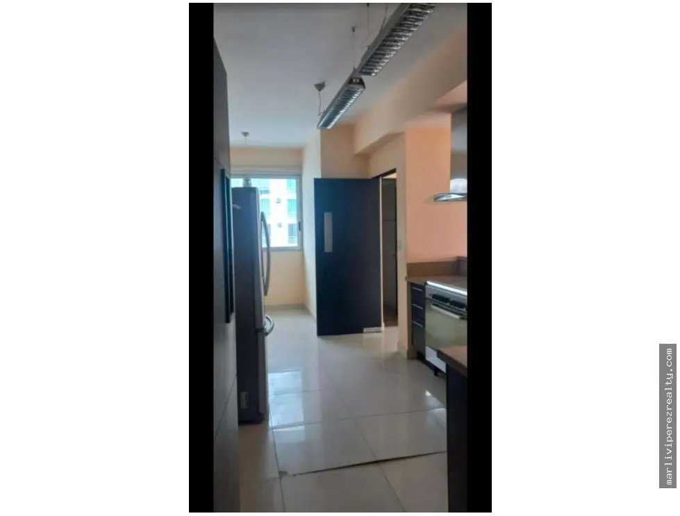Apartment for sale in Balboa Avenue