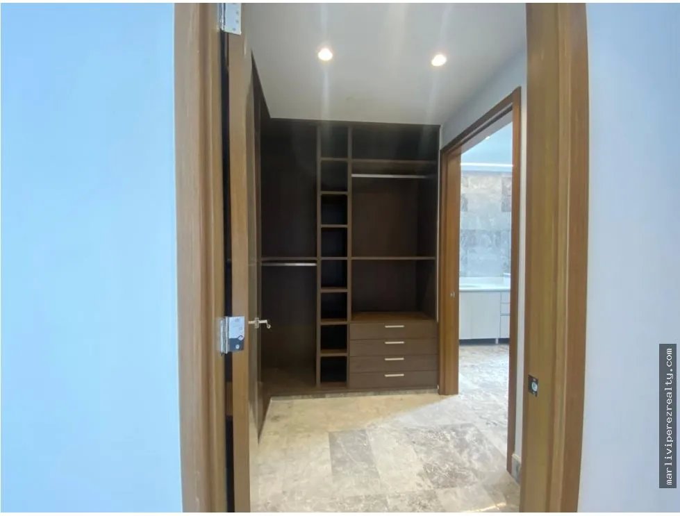 Apartment for sale in Costa del Este