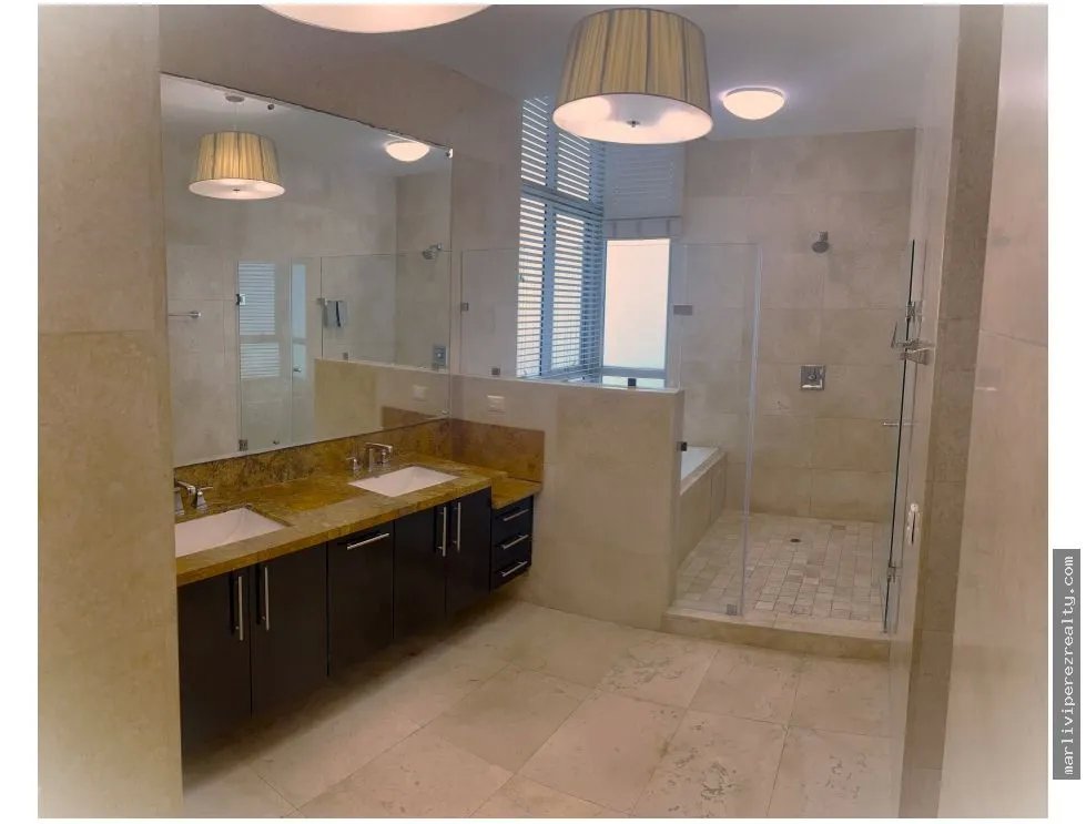 Apartment for sale in Costa del Este