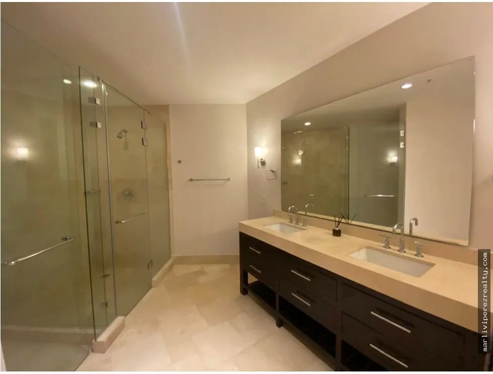 Apartment for sale in Farallon