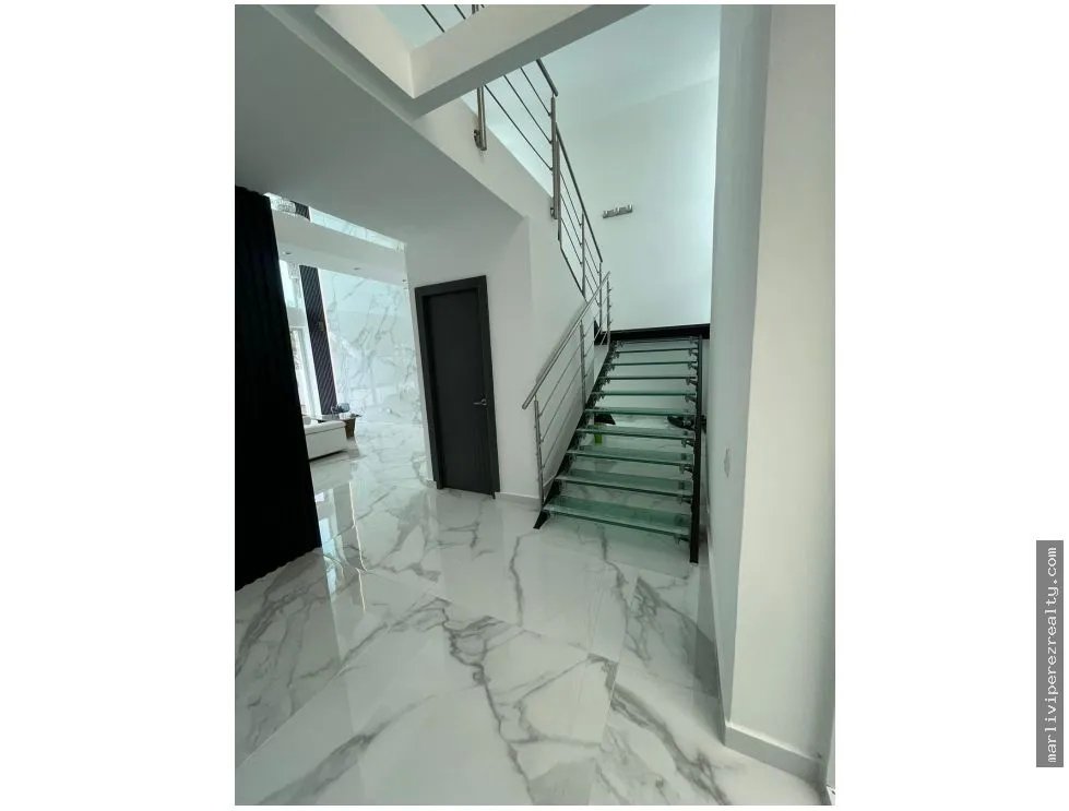 Single Family House for sale in Costa Sur