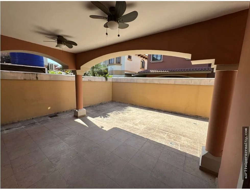 Single Family House for sale in Costa Sur