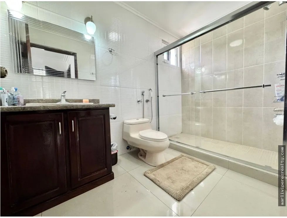 Single Family House for sale in Altos del Golf