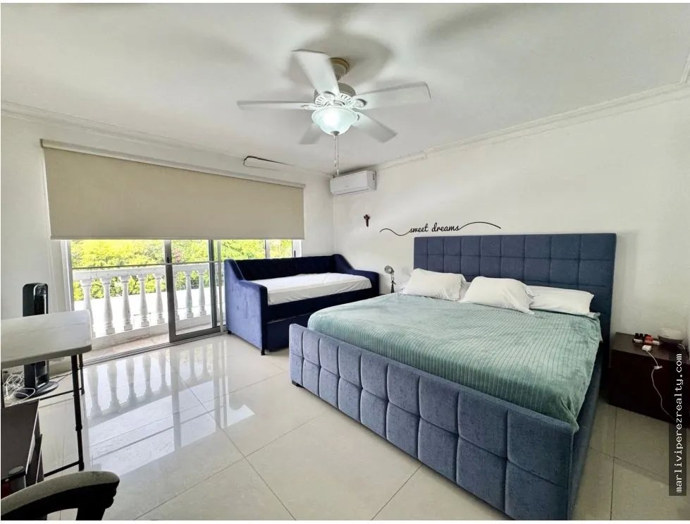 Single Family House for sale in Altos del Golf