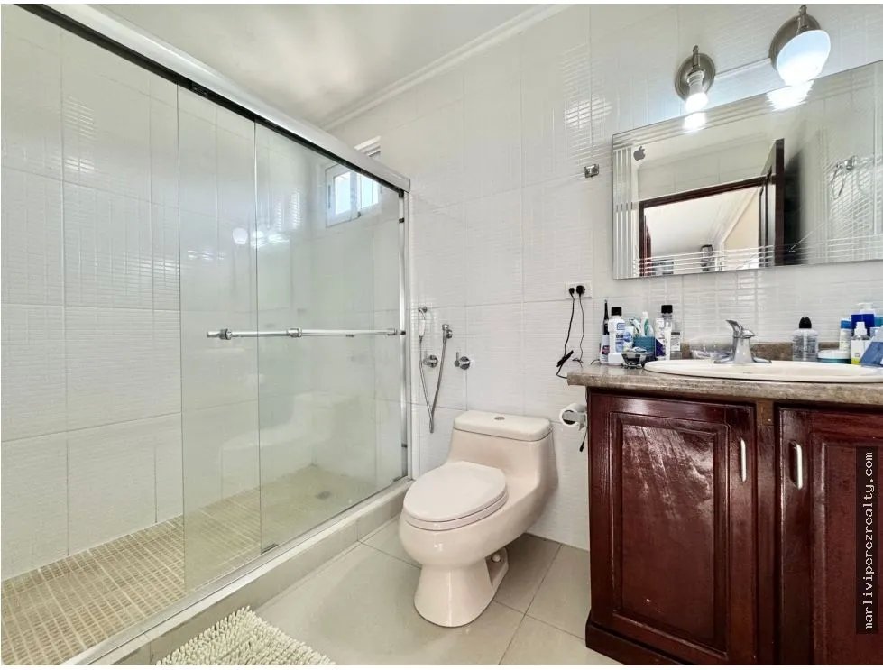 Single Family House for sale in Altos del Golf