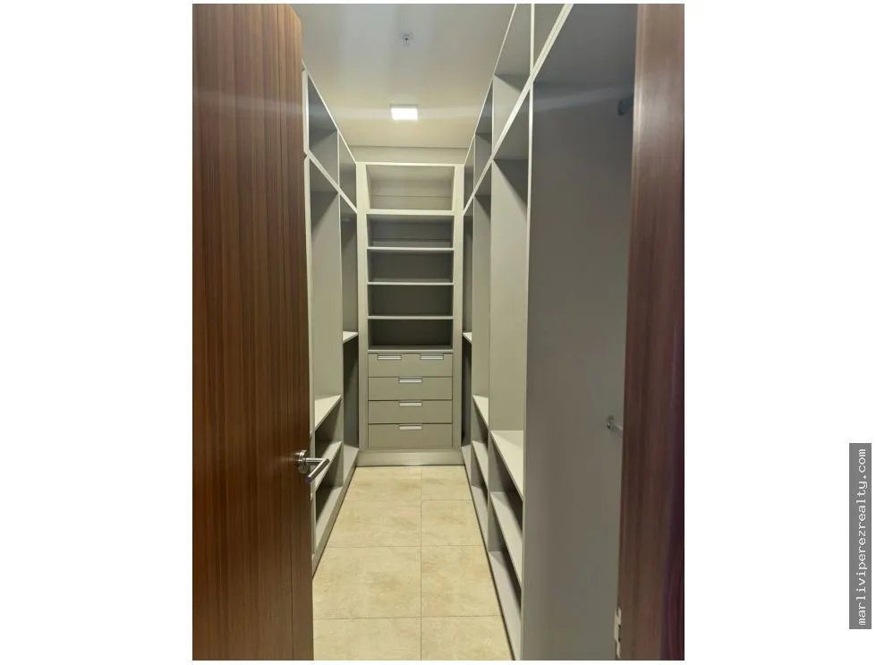 Apartment for sale in Costa del Este