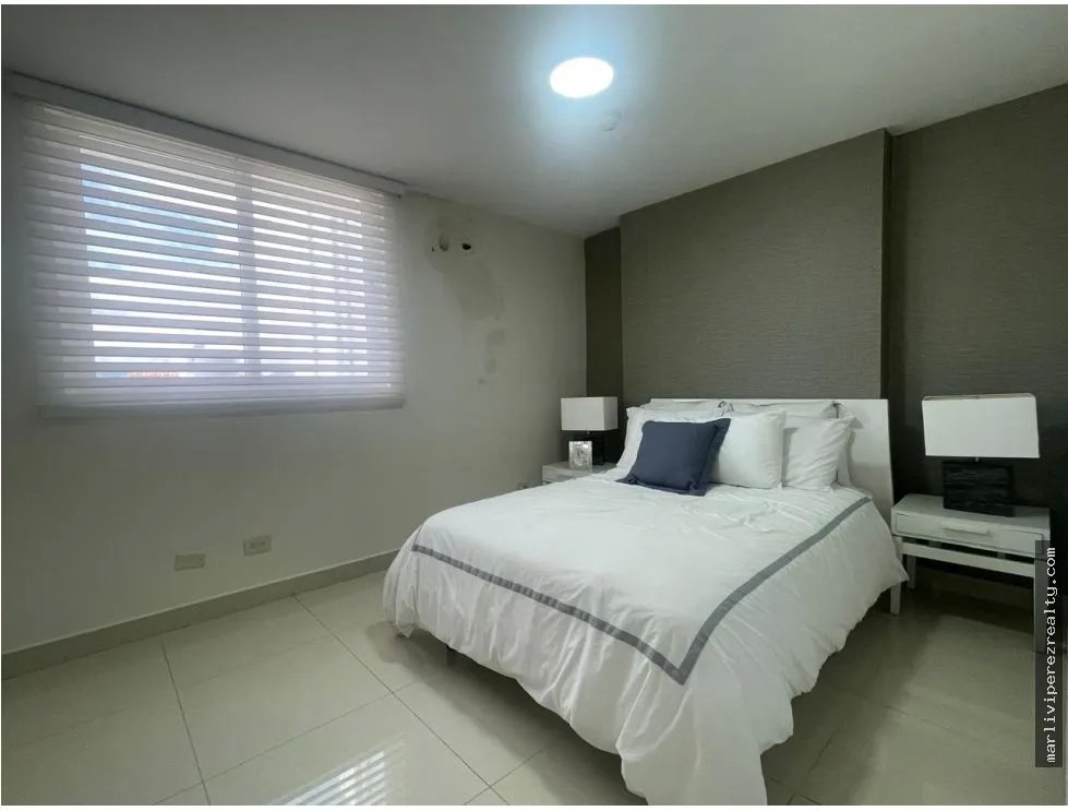 Apartment for sale in Condado del Rey