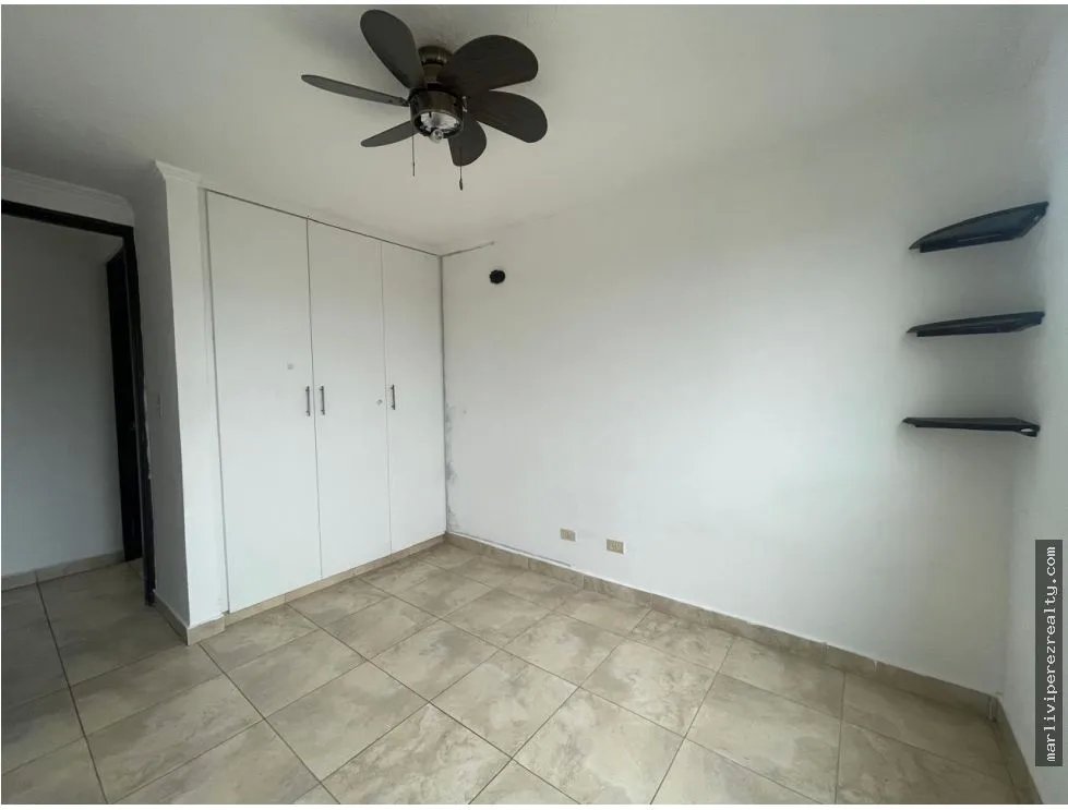 Apartment for sale in Parque Lefevre