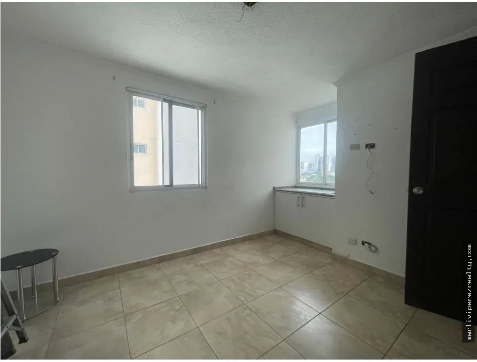 Apartment for sale in Parque Lefevre