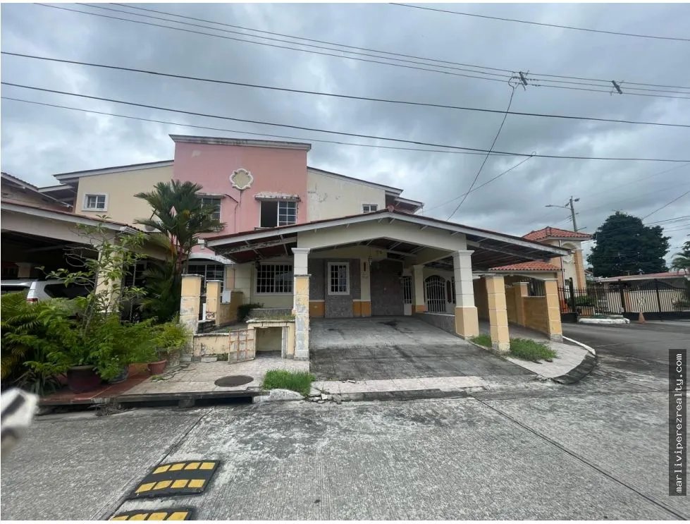 Single Family House for sale in Villa Lucre