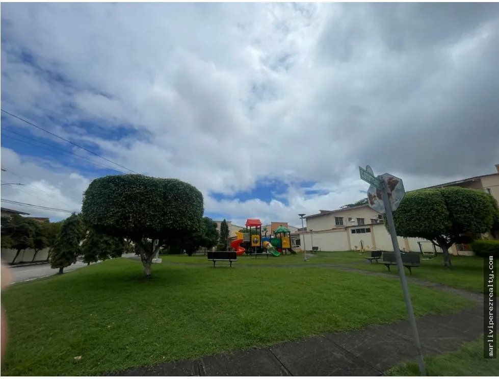 Single Family House for sale in Villa Lucre