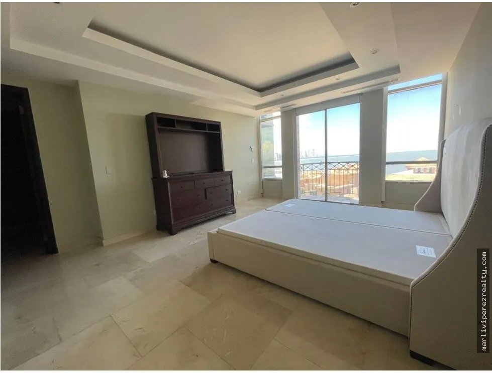 Apartment for sale in Punta Pacifica