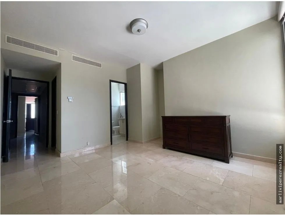 Apartment for sale in Punta Pacifica