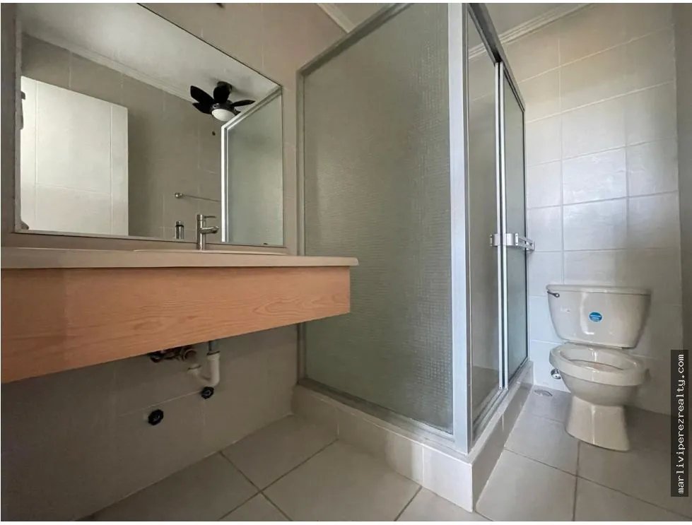 Apartment for sale in Condado del Rey