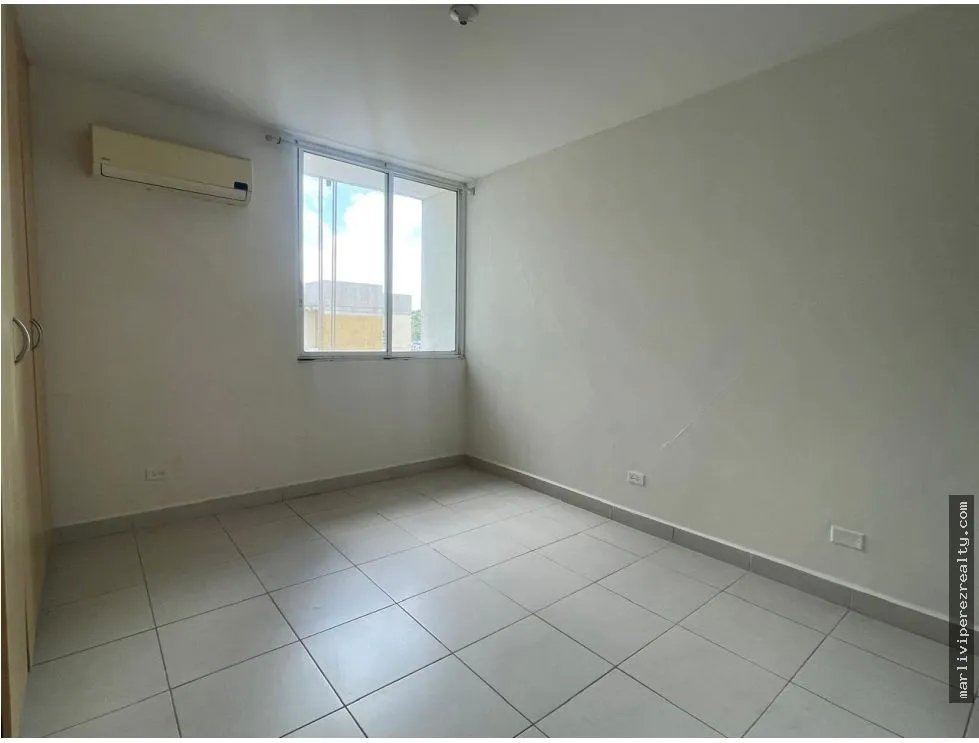 Apartment for sale in Condado del Rey