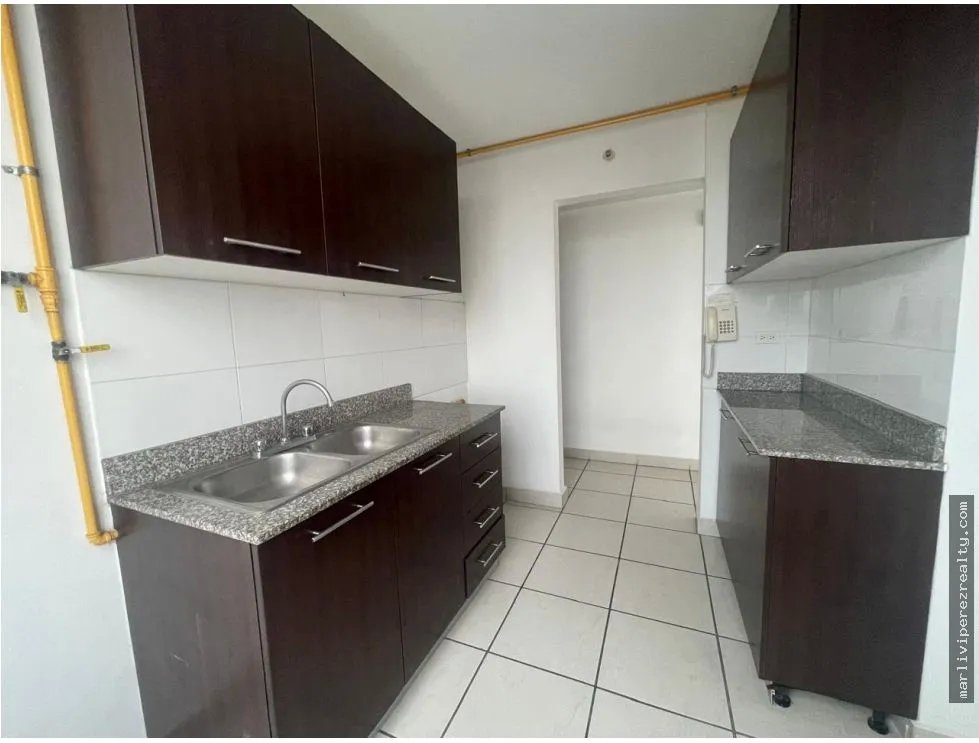Venta de apartamento en Parque Lefevre