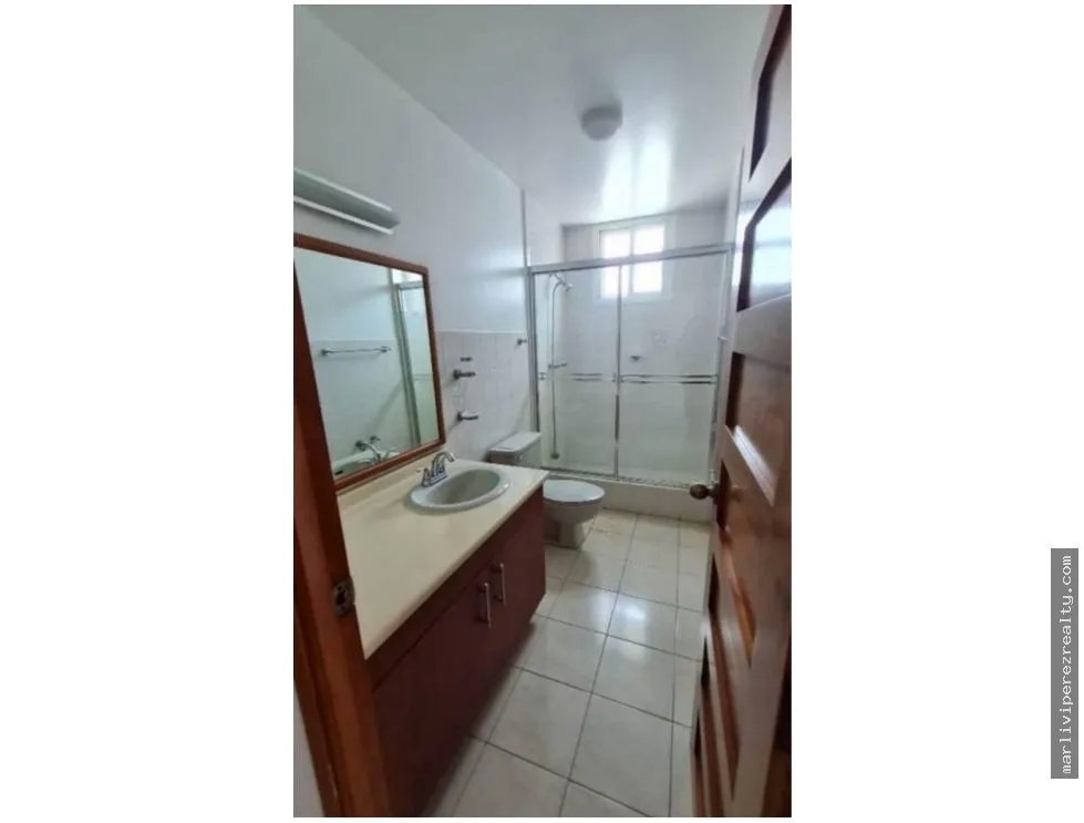 Alquiler de apartamento en Vía Argentina