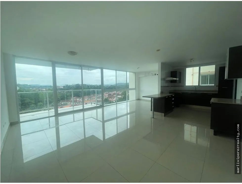 Venta de apartamento en Ancón
