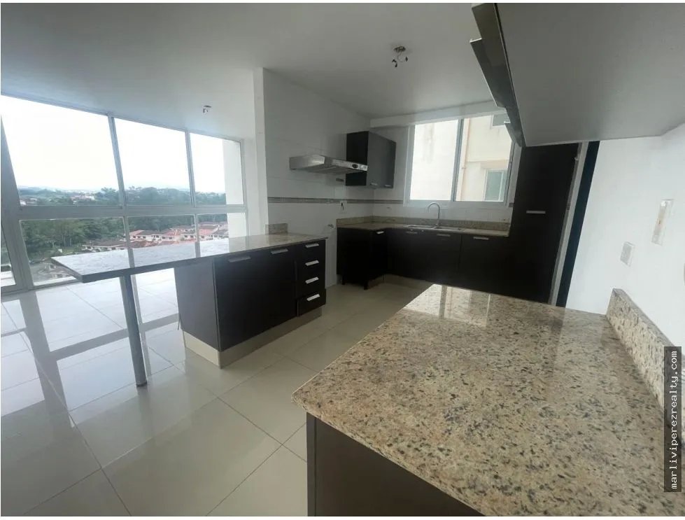 Venta de apartamento en Ancón