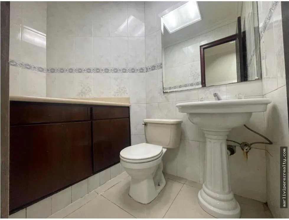 Office for sale in Bella Vista