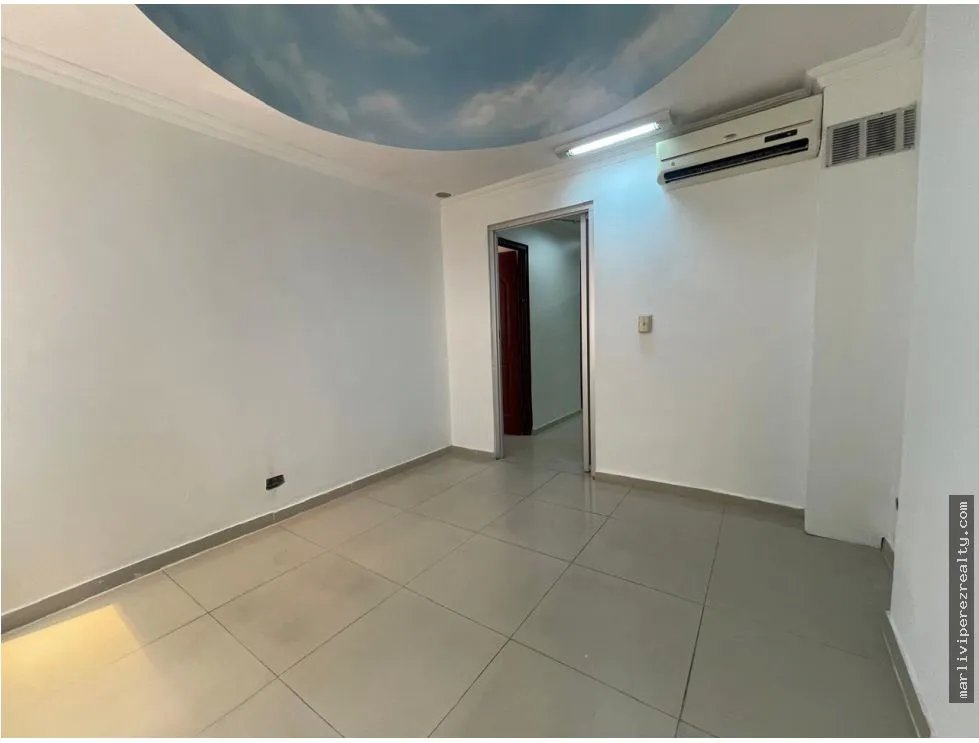 Office for sale in Bella Vista