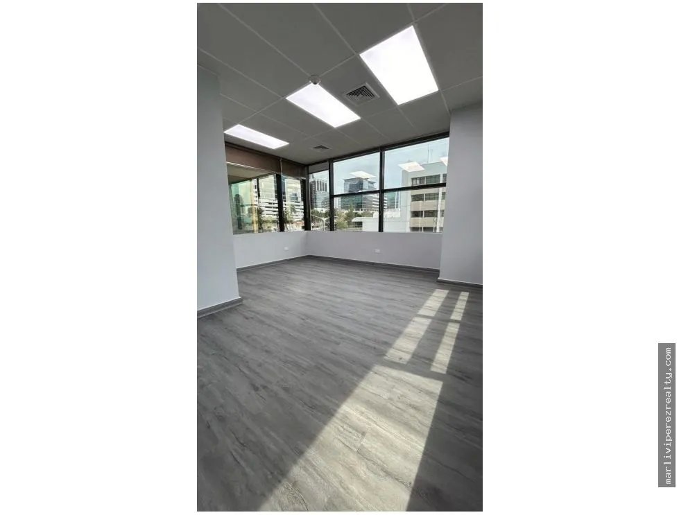 Office for rent in Calle 50