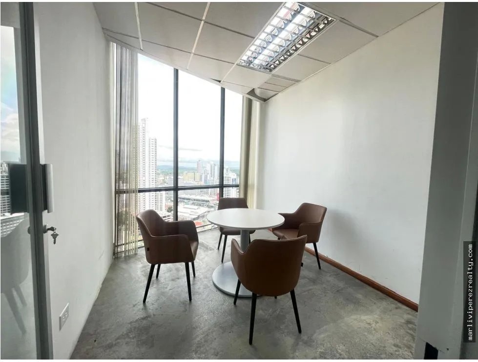 Office for rent in Obarrio