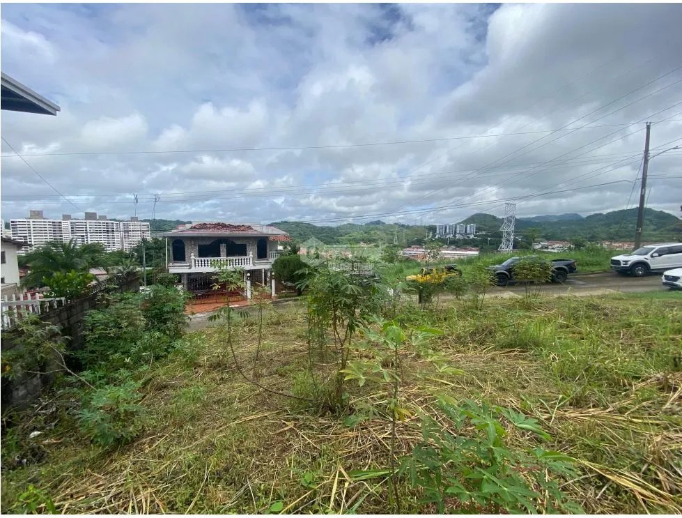 Building Lot for sale in Altos de Santa Maria