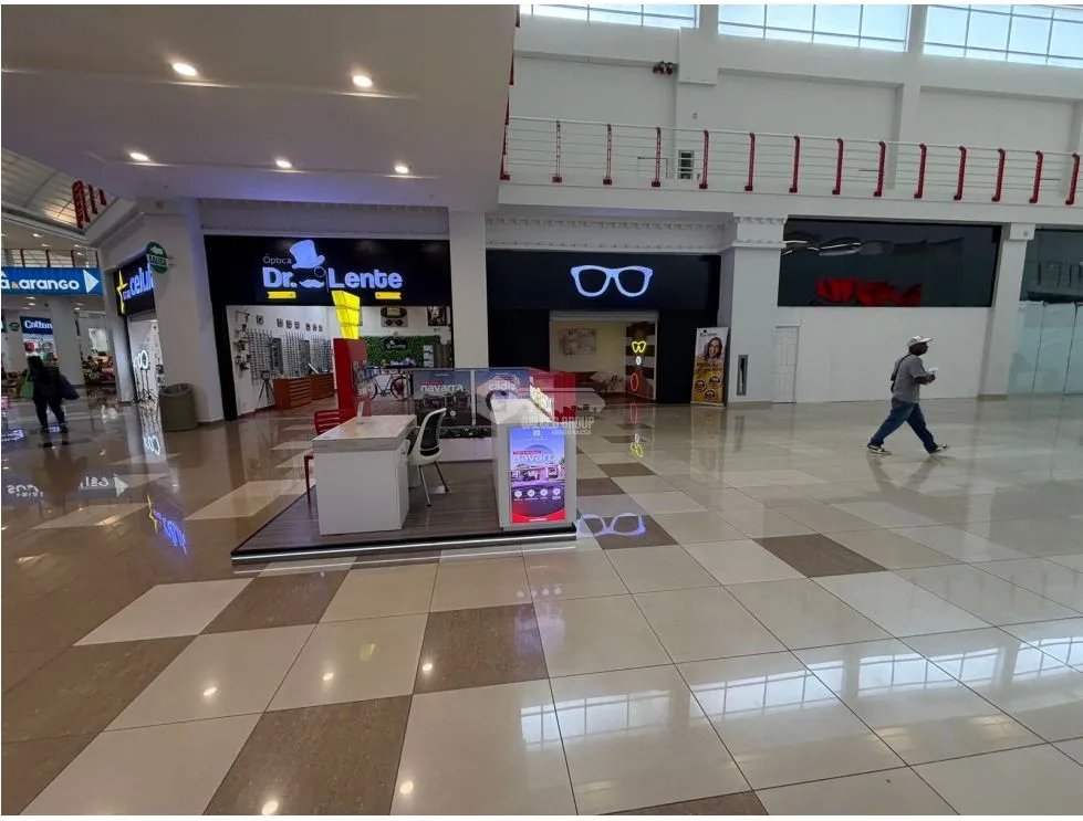 WESTLAND MALL / 160M / PLATA BAJA COMERCIAL / CERCA A  ENTRADA 1