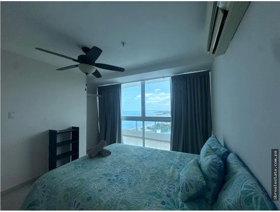 Venta de APARTAMENTO en Coronado Bay, Playa Coronado