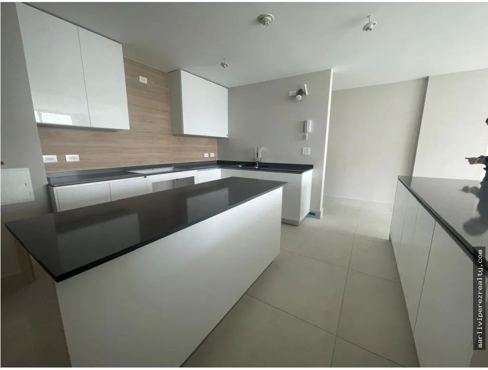 Venta de apartamento en Coco del Mar