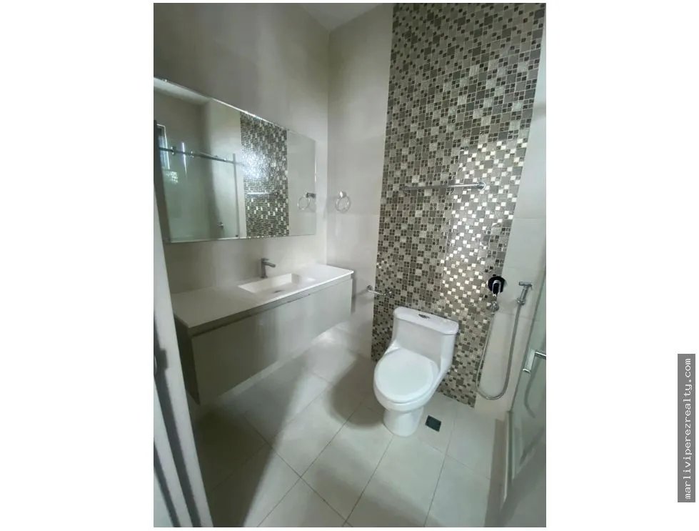 Venta y Alquiler de apartamento en Costa del Este