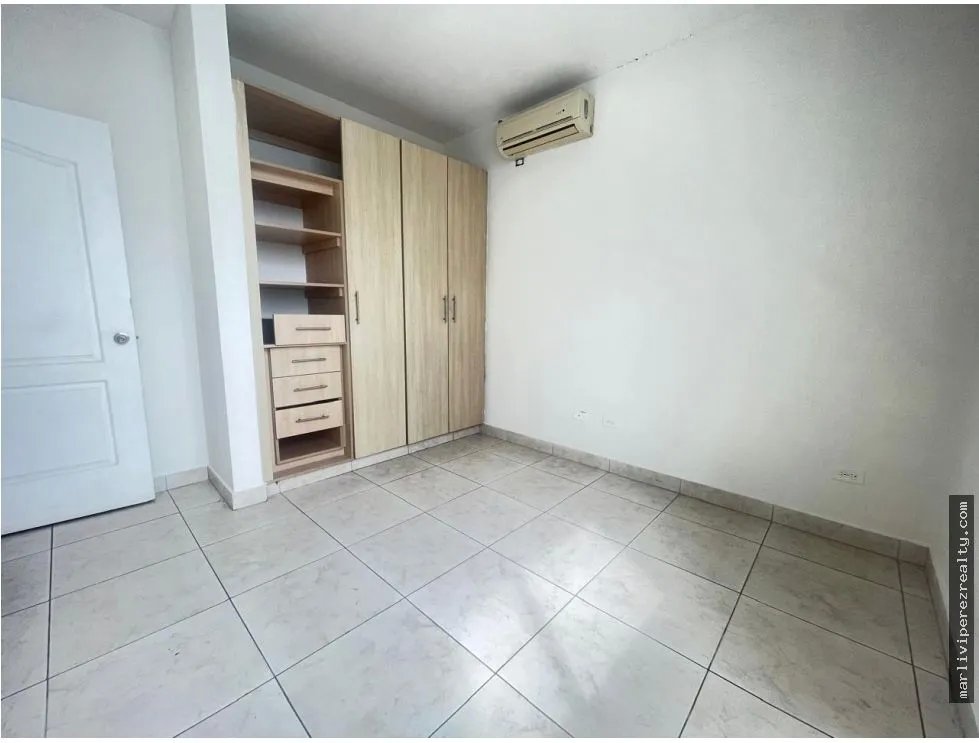 Apartment Sale in Villa de las Fuentes, Betania