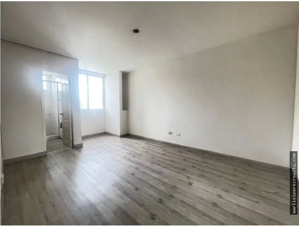 Apartment for Sale on Avenida Balboa
