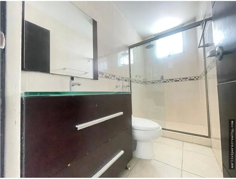 Apartment for Sale in Clayton