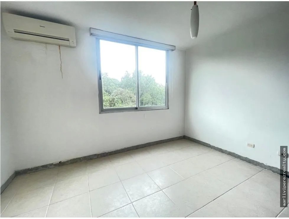 Apartment for Sale in Clayton