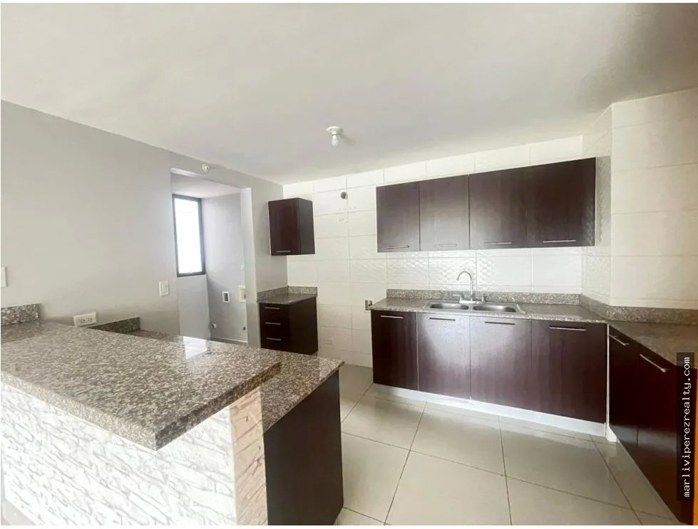Apartment for Sale in Condado del Rey, Betania