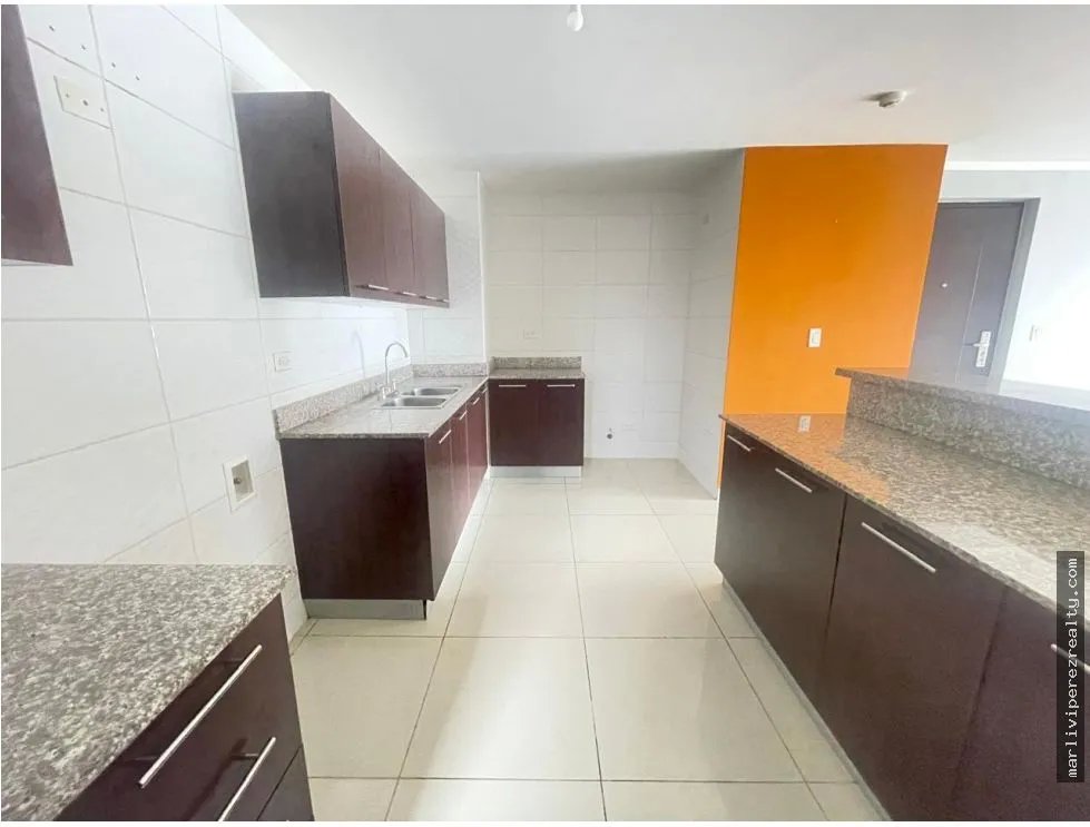 Apartment for Sale in Condado del Rey, Betania