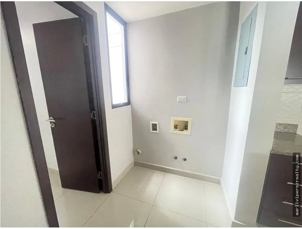 Apartment for Sale in Condado del Rey, Betania