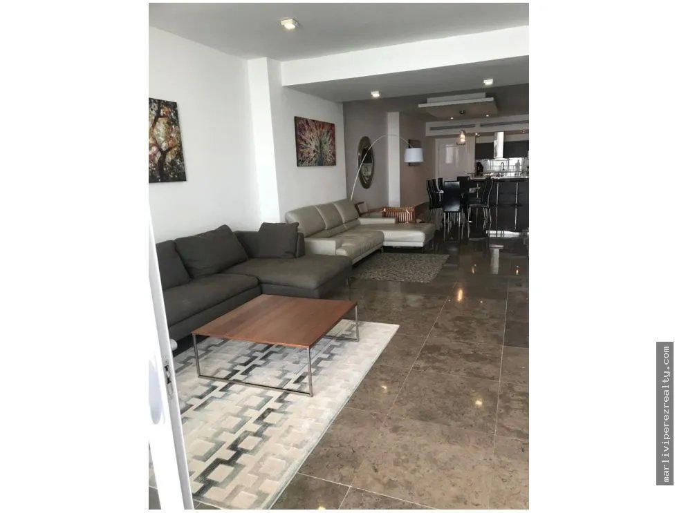 Alquiler de apartamento en Avenida Balboa