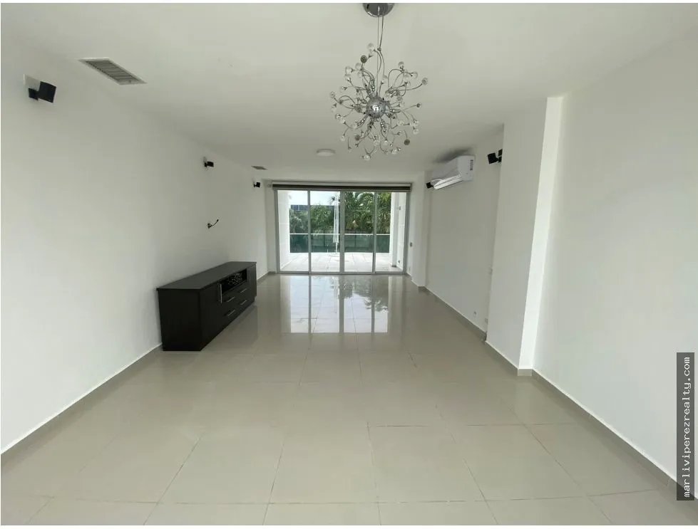 Venta o Alquiler de casa en Costa Sur